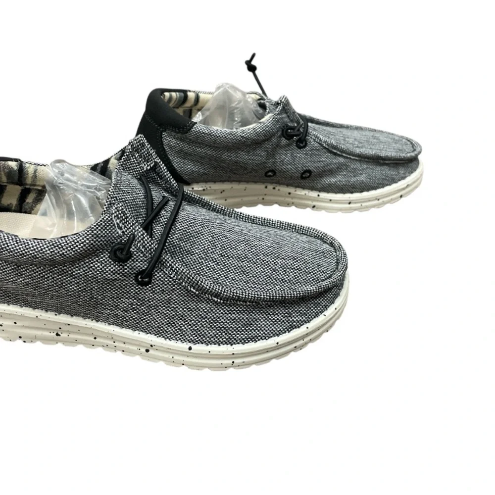 Men’s Gray Canvas Lace Up Casual Shoes Machine Washable Size 7 New in Box